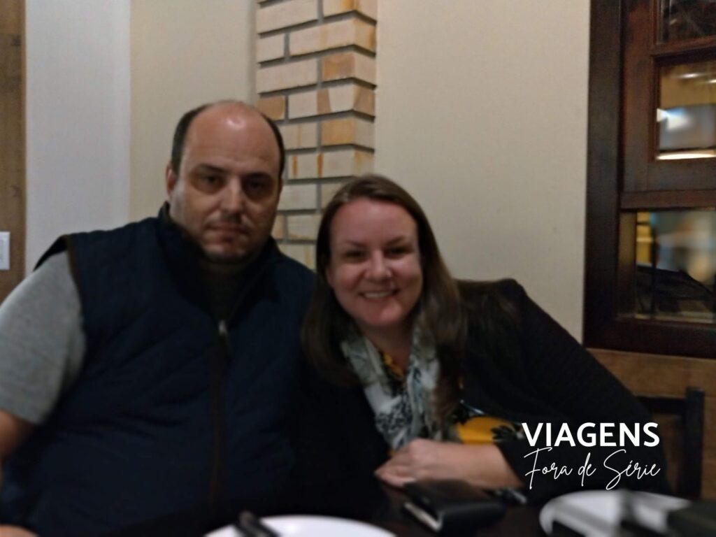 Eu e meu marido Anderson - frequentamos a Pizzaria Don Fernando há muitos anos.